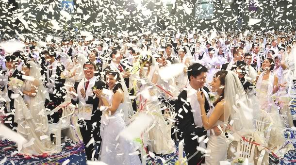 chinese_mass_wedding.jpg