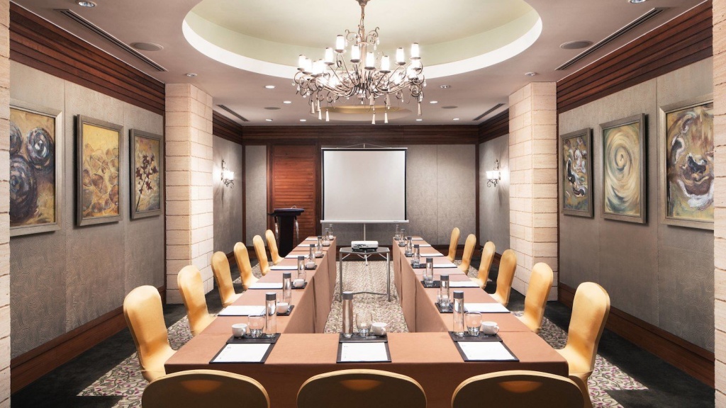 syxmc-meeting-0112-hor-wide.jpg
