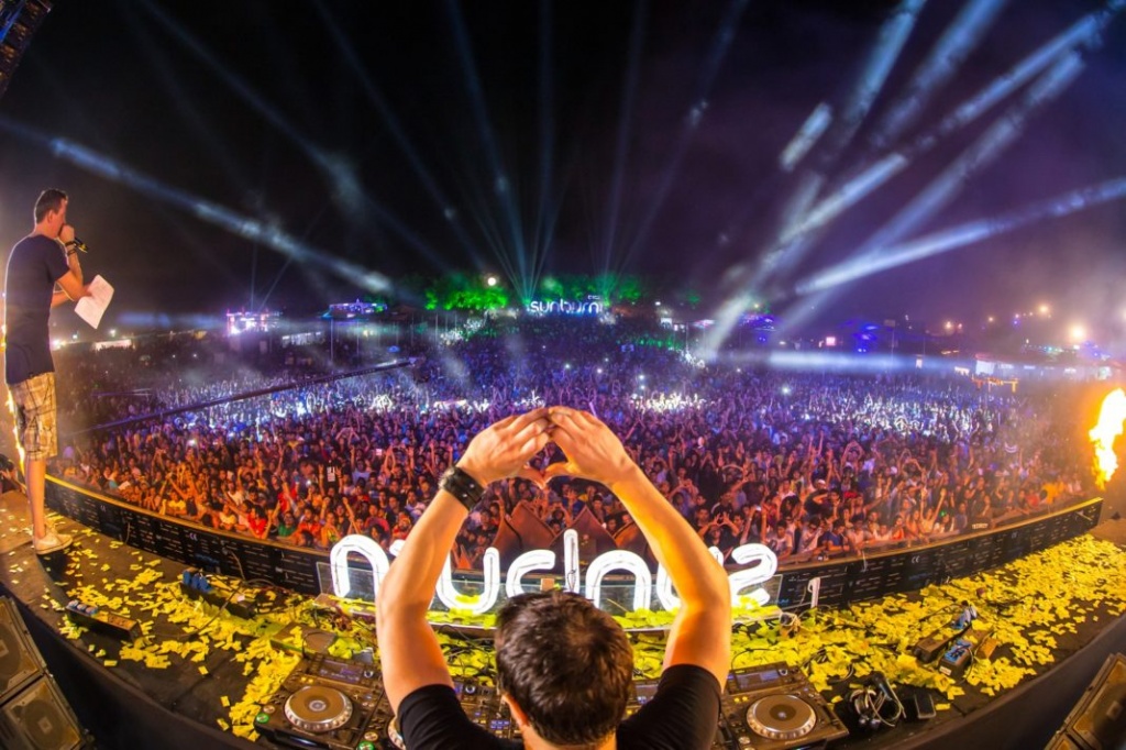Sunburn_Festival_Rukes.com-22-1068x712.jpg